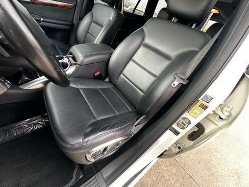 Used 2012 Mercedes-Benz R 350 4MATIC image 42