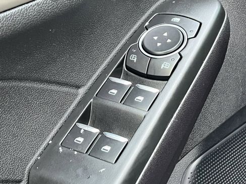 Certified 2022 Ford Escape SE w/ Convenience Package image 14