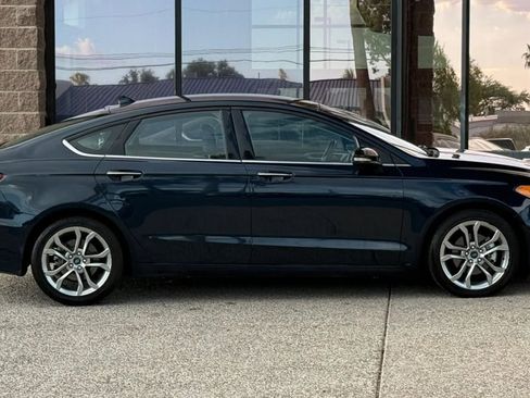 Used 2020 Ford Fusion SEL FWD image 14