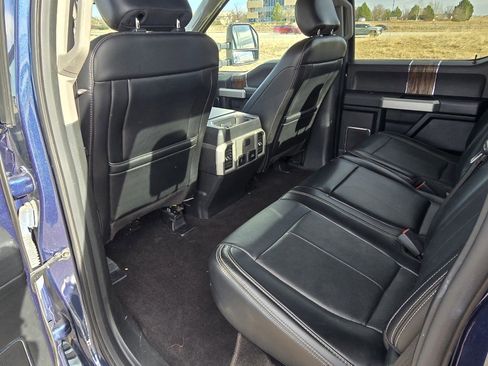 Used 2019 Ford F150 Lariat image 16