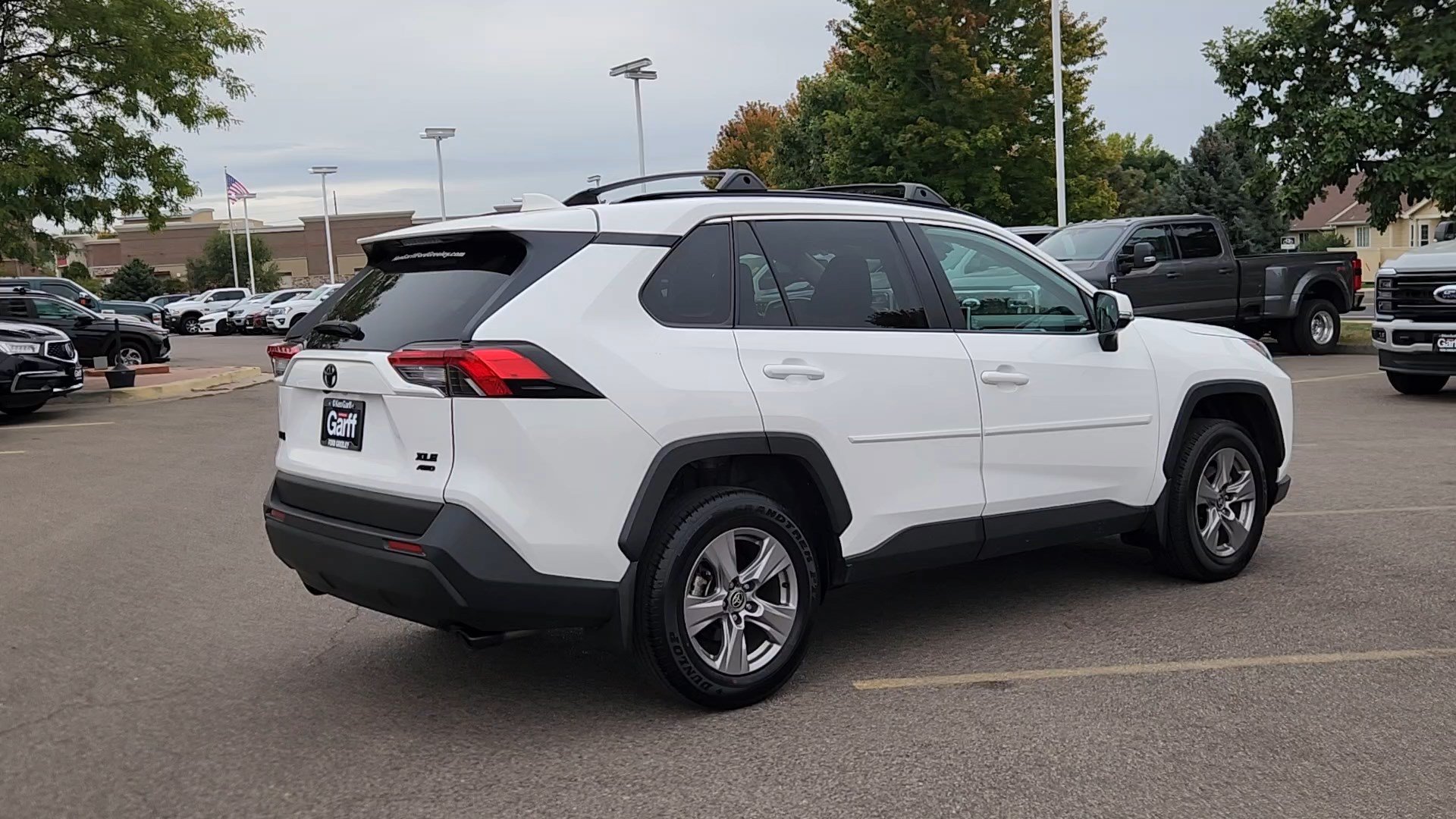 Used 2025 Toyota RAV4 XLE w/ Convenience Package AWD/4WD image 15