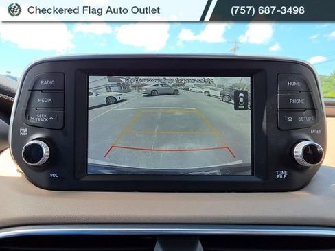 Used 2019 Hyundai Santa Fe Limited FWD image 23