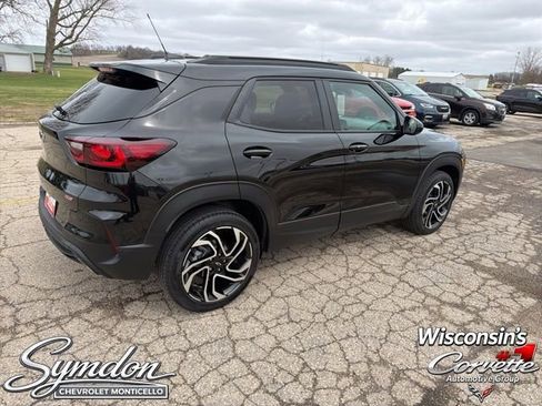 Certified 2026 Chevrolet TrailBlazer RS w/ Convenience Package AWD/4WD image 4