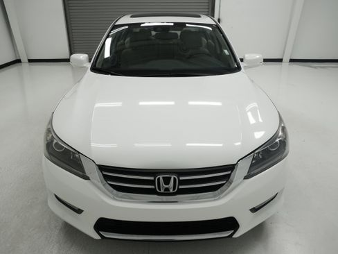 Used 2014 Honda Accord EX-L image 2
