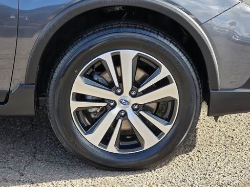 Used 2019 Subaru Outback 2.5i Limited image 6