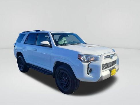 Certified 2023 Toyota 4Runner TRD Off-Road Premium w/ Moonroof Package image 10