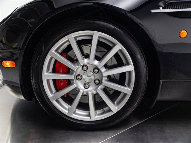 Used 2006 Aston Martin Vanquish S RWD image 4