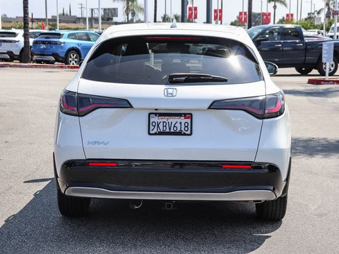 Used 2024 Honda HR-V EX-L image 12