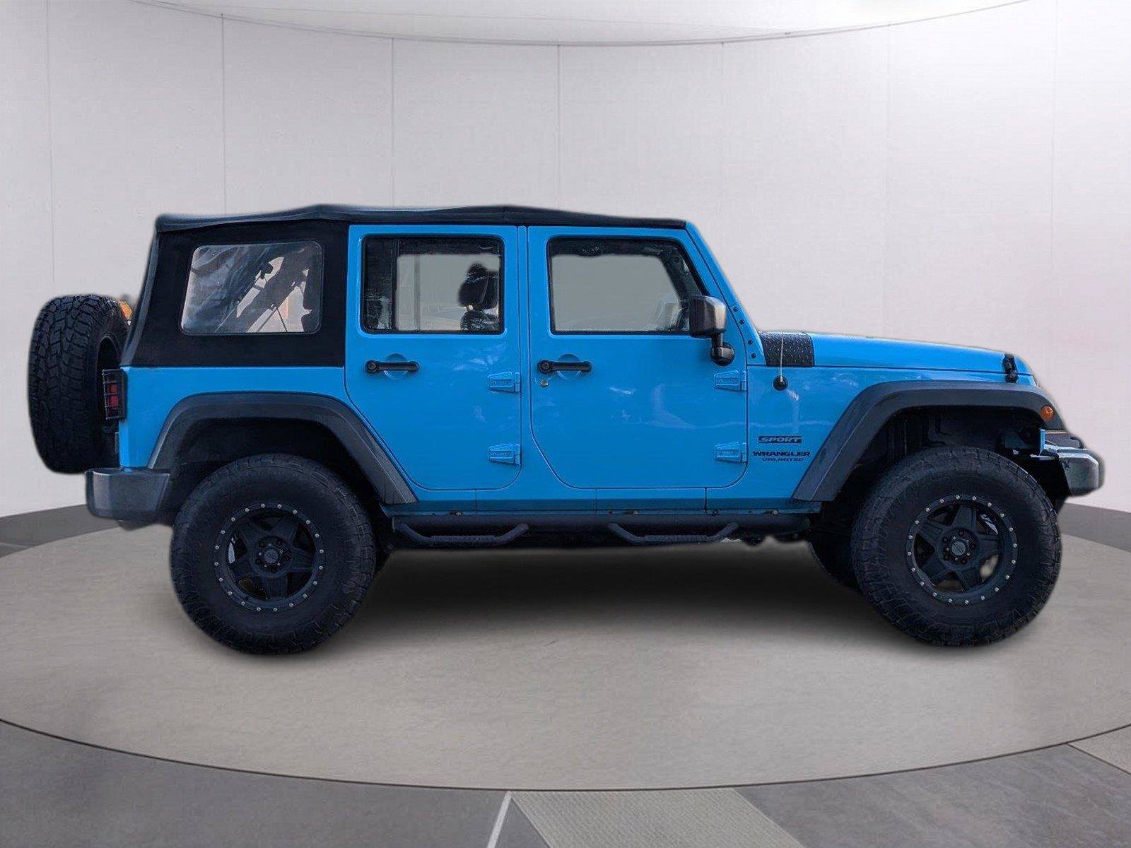 Used 2017 Jeep Wrangler Unlimited Sport w/ Max Tow Package AWD/4WD image 7