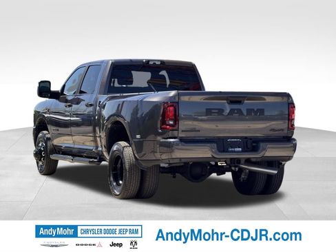 New 2026 RAM 3500 Big Horn AWD/4WD image 6