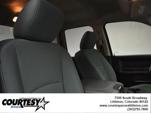 Used 2018 RAM 1500 Express w/ Express Value Package image 25