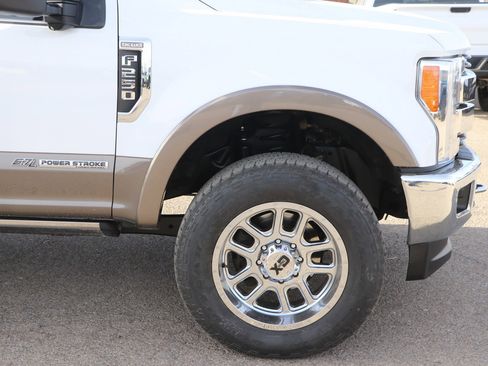 Used 2019 Ford F250 King Ranch w/ King Ranch Ultimate Package image 9