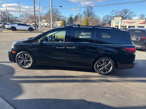 Used 2023 Honda Odyssey Elite image 10
