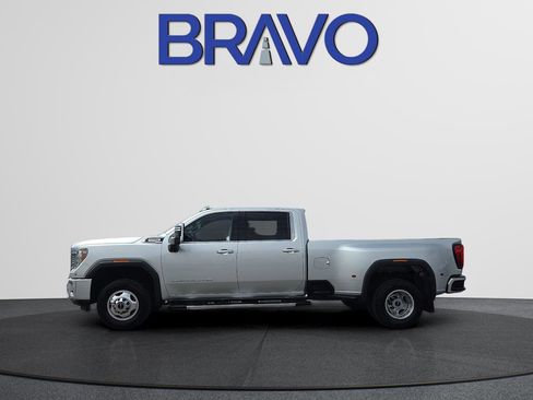 Used 2020 GMC Sierra 3500 Denali w/ Denali Ultimate Package AWD/4WD image 6