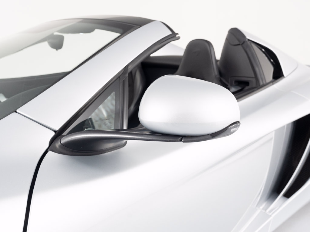 Used 2013 McLaren MP4-12C Spider RWD image 40