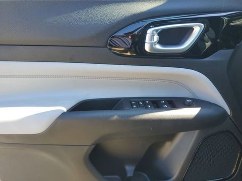 New 2026 Jeep Compass Limited image 22