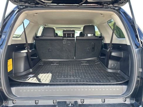 Used 2023 Toyota 4Runner SR5 Premium w/ Moonroof Package AWD/4WD image 16
