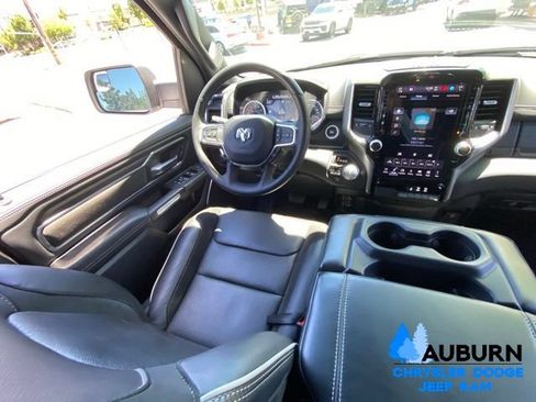 Used 2025 RAM 1500 Laramie AWD/4WD image 27