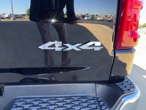Used 2025 RAM 1500 Big Horn AWD/4WD image 11