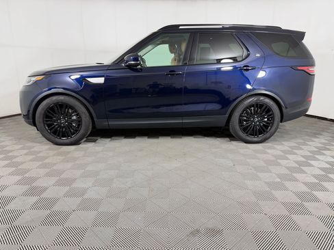 Used 2020 Land Rover Discovery HSE AWD/4WD image 2
