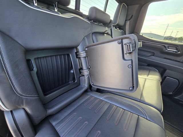 Used 2023 GMC Sierra 1500 AT4X AWD/4WD image 17