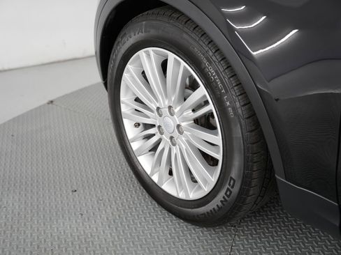 Used 2017 Land Rover Discovery HSE image 64