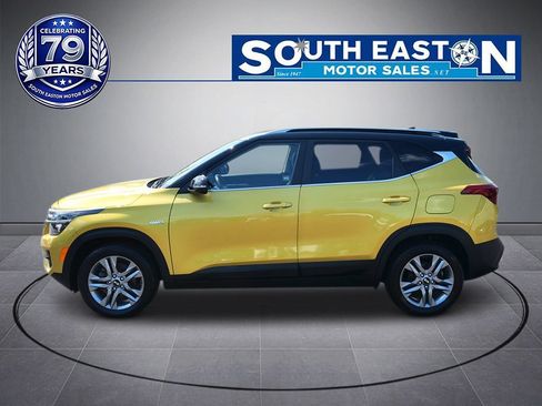 Used 2021 Kia Seltos S AWD/4WD image 8