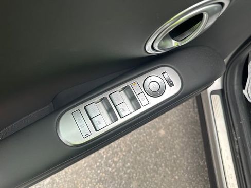 Used 2022 Subaru Outback Touring XT image 12