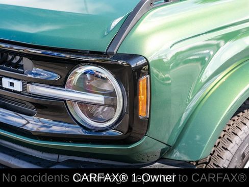 Used 2023 Ford Bronco Outer Banks image 2