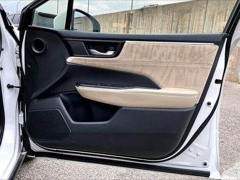 Used 2018 Honda Clarity Touring image 23