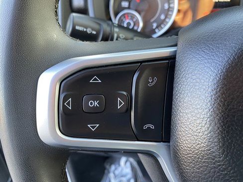 Certified 2025 RAM 1500 Big Horn image 24