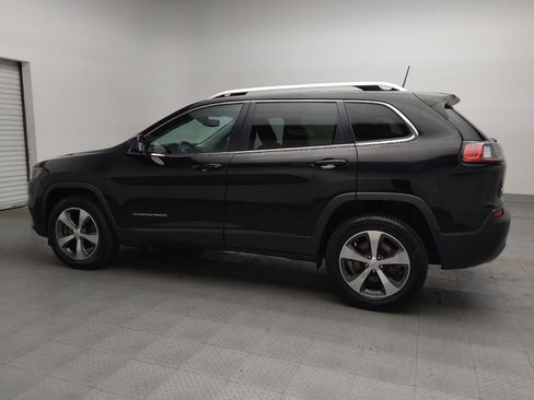 Used 2020 Jeep Cherokee Limited image 3