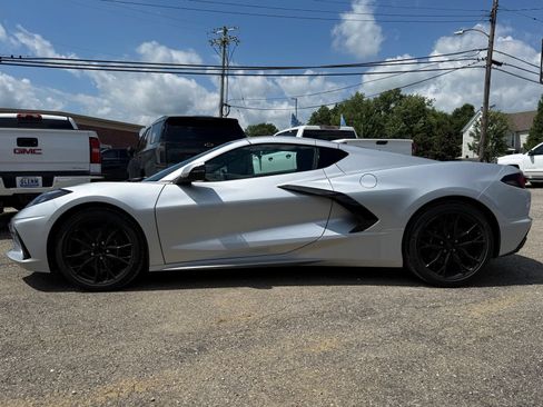 New 2027 Chevrolet Corvette Stingray Coupe w/ 1LT RWD image 4