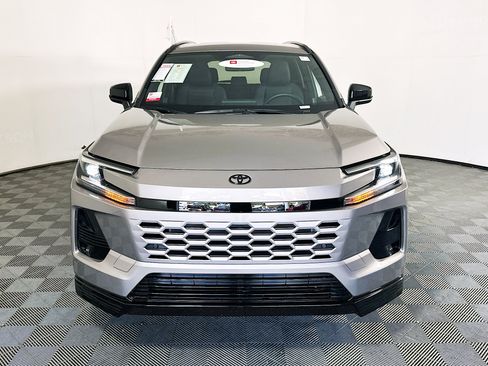 Certified 2026 Toyota RAV4 SE AWD/4WD image 8