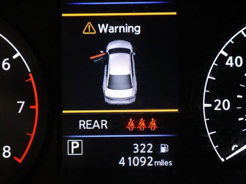 Used 2024 Nissan Altima 2.5 S image 39