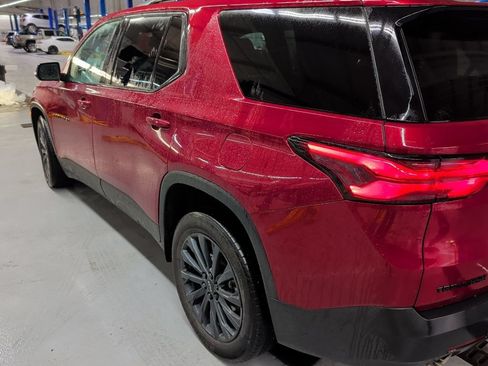 Used 2023 Chevrolet Traverse RS w/ LPO, Floor Liner Package AWD/4WD image 8