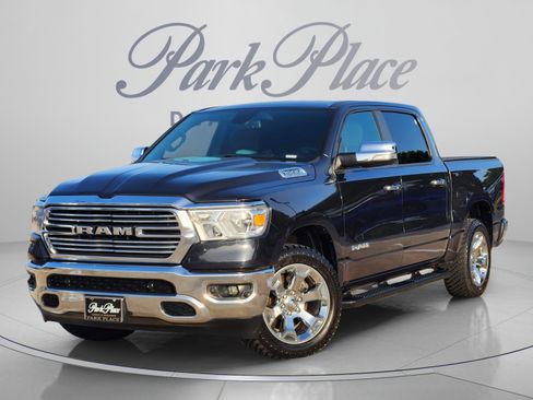 Used 2019 RAM 1500 Big Horn AWD/4WD image 1