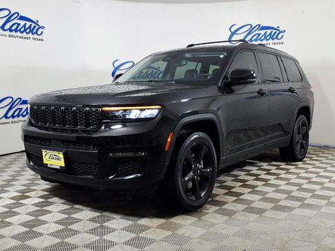 Used 2022 Jeep Grand Cherokee L Limited w/ Black Appearance Package RWD image 5
