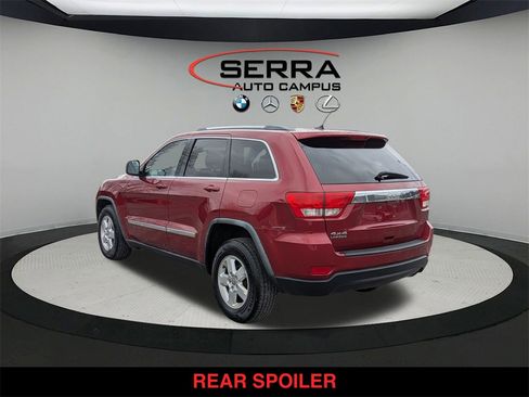 Used 2012 Jeep Grand Cherokee Laredo w/ Laredo E Group image 10