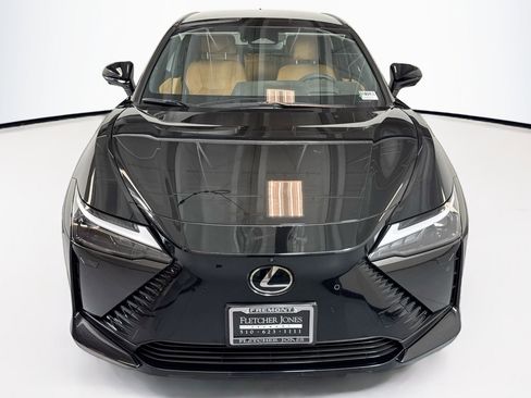 Used 2023 Lexus RZ 450e Premium image 2