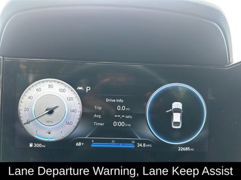 Used 2023 Hyundai Elantra Limited FWD image 6