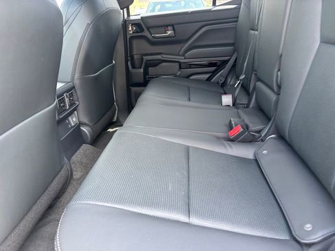 New 2026 Toyota 4Runner Limited AWD/4WD image 27