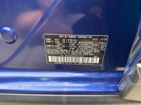 Used 2024 Subaru Crosstrek 2.5i Limited w/ Crosstrek Mirror Package AWD/4WD image 12