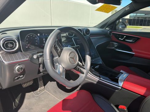 Used 2023 Mercedes-Benz C 300 Sedan image 9