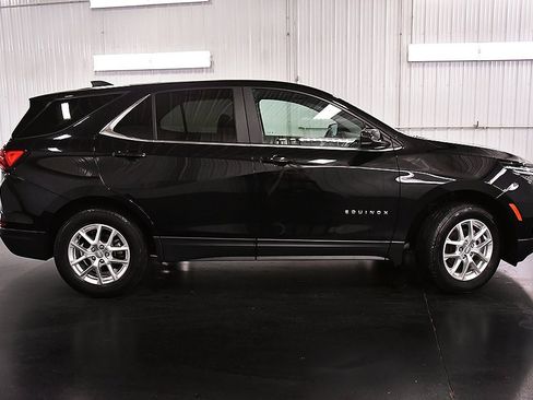 Used 2023 Chevrolet Equinox LT image 8