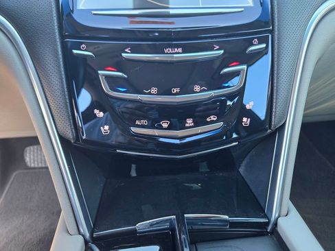 Used 2014 Cadillac XTS Luxury FWD image 20