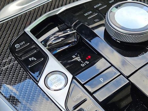 Used 2026 BMW X5 M60i image 13