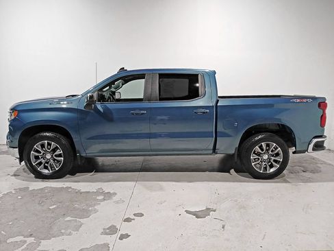 Used 2024 Chevrolet Silverado 1500 LT AWD/4WD image 4