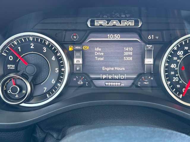 Used 2019 RAM 1500 Laramie AWD/4WD image 23