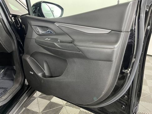 Used 2022 Chevrolet Bolt LT w/ Infotainment Package image 16